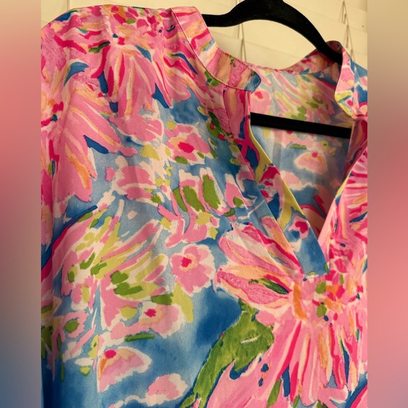 Women’s XL Floral Top - Picture 2 of 9